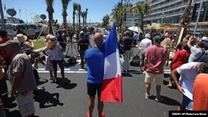 Nice attack: France declares three days of mourning