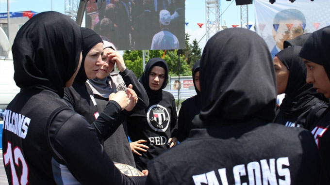 Will basketball’s ruling body allow women to play with a hijab?