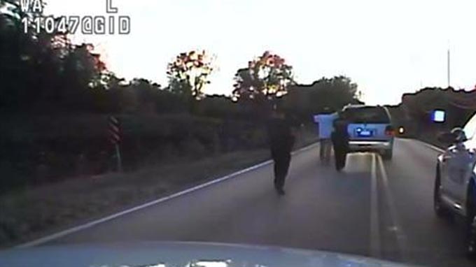 Video shows US police shoot and kill unarmed black man