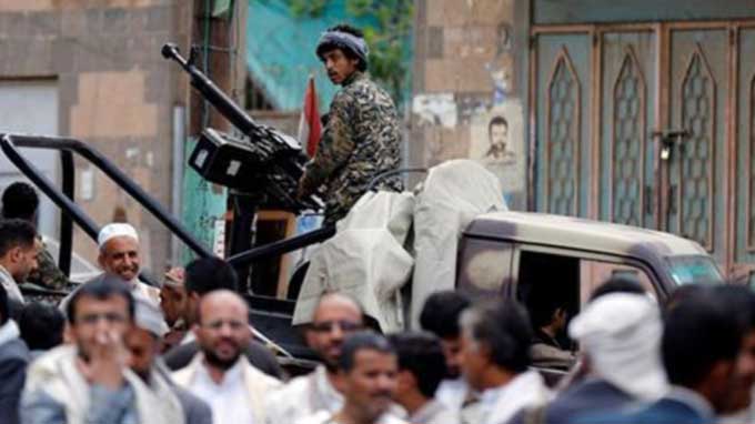 Yemen’s Houthis accused of firing missile at Mecca