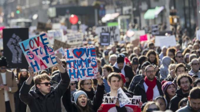 ‘Not My President’ Anti-Trump Protests Continue Across US