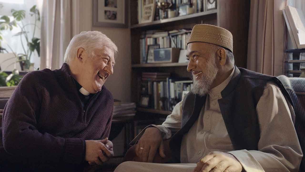 New Amazon Prime Commercial 2016 – A Priest and Imam meet for a cup of tea.