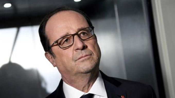 Francois Hollande in Iraq to review war on ISIL