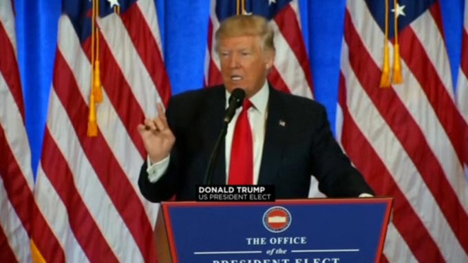 Trump blasts US spy agencies over Russia claims