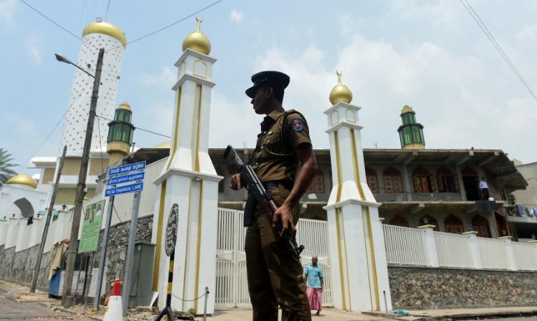 Sri Lanka Buddhist monks denounce anti-Muslim riots