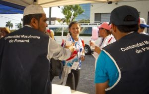 Panama mosque offers free water to World Youth Day pilgrims