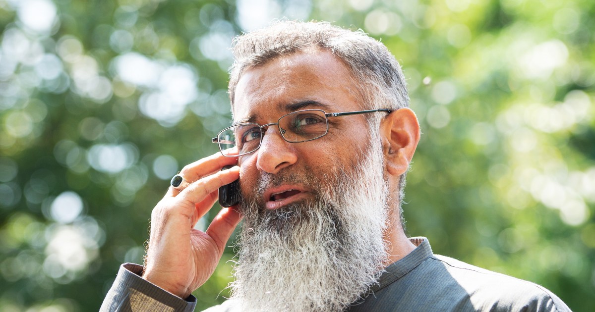 Radical British preacher Anjem Choudary convicted of directing a Islamic terrorist group