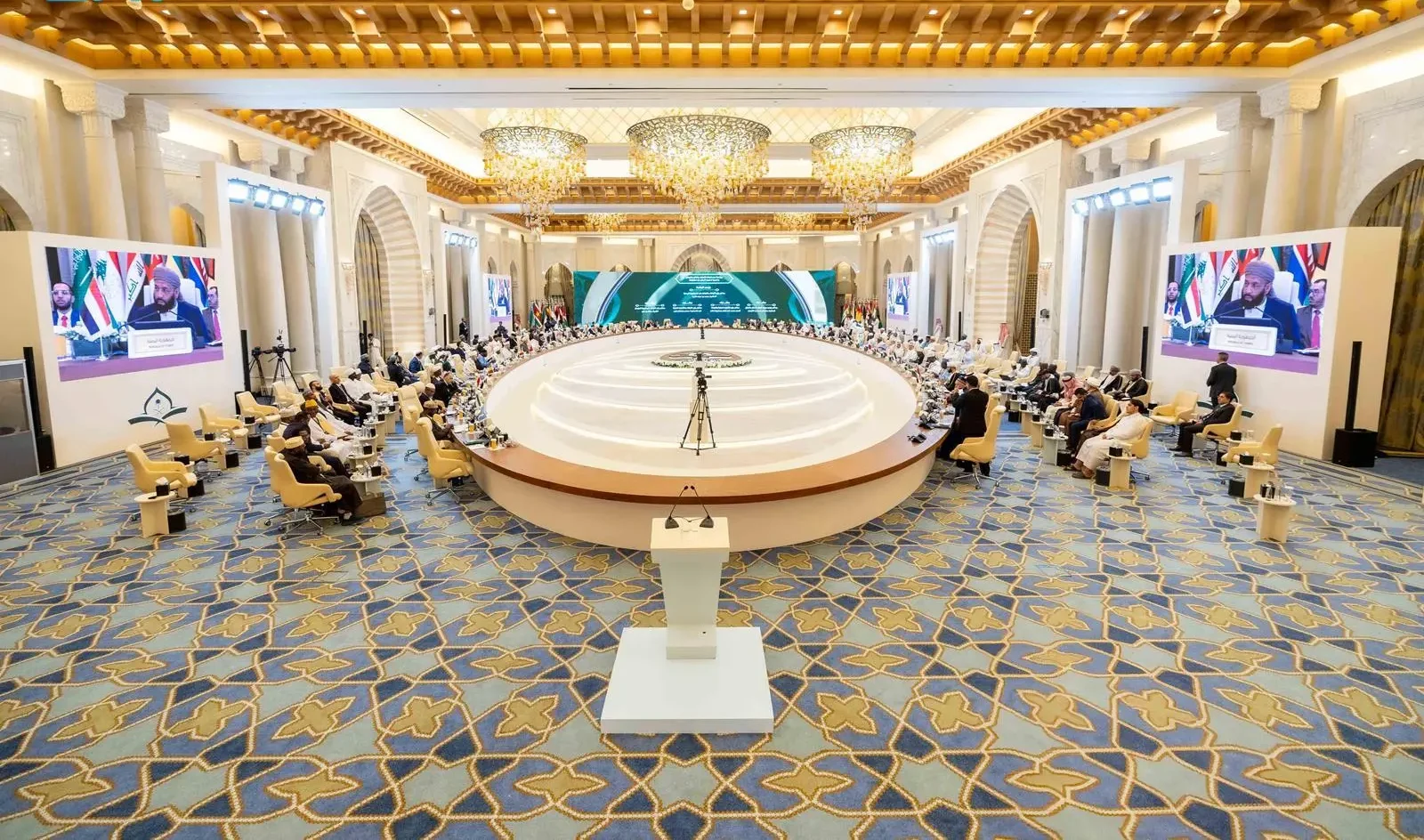 9th Conference of Islamic Affairs Ministers Kicks off in Mecca